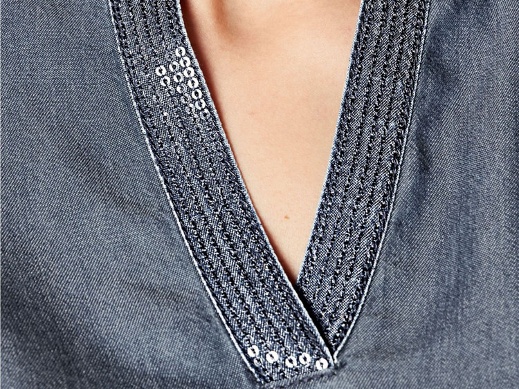 شومیز یقه پولکی جین کاغذی برند اسمارا 83 یقه