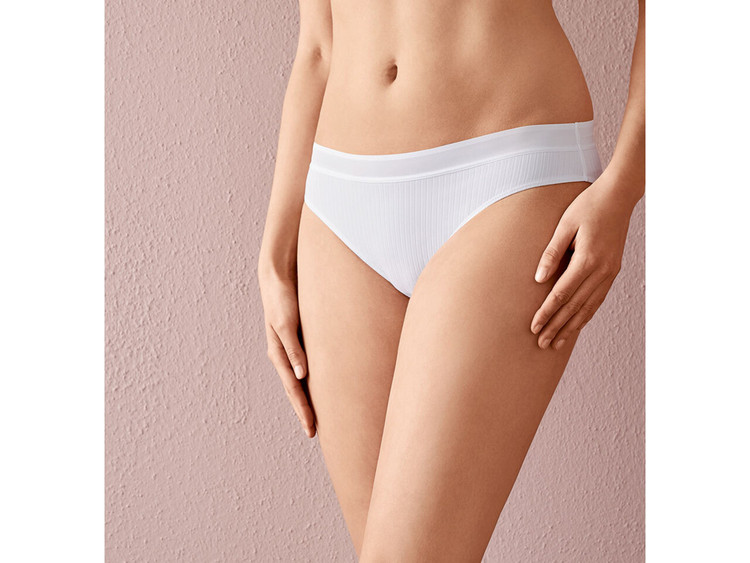 شورت زنانه کبریتی SLIP برند esmara پک 2 تایی 207 تنخور 1