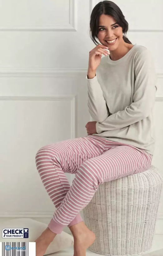 ست بلوز و شلوار راحتی زنانه برند Queen Tex 255 رخ کار