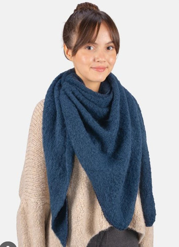 شال بافت موهر پفکی گوشه دار زنانه